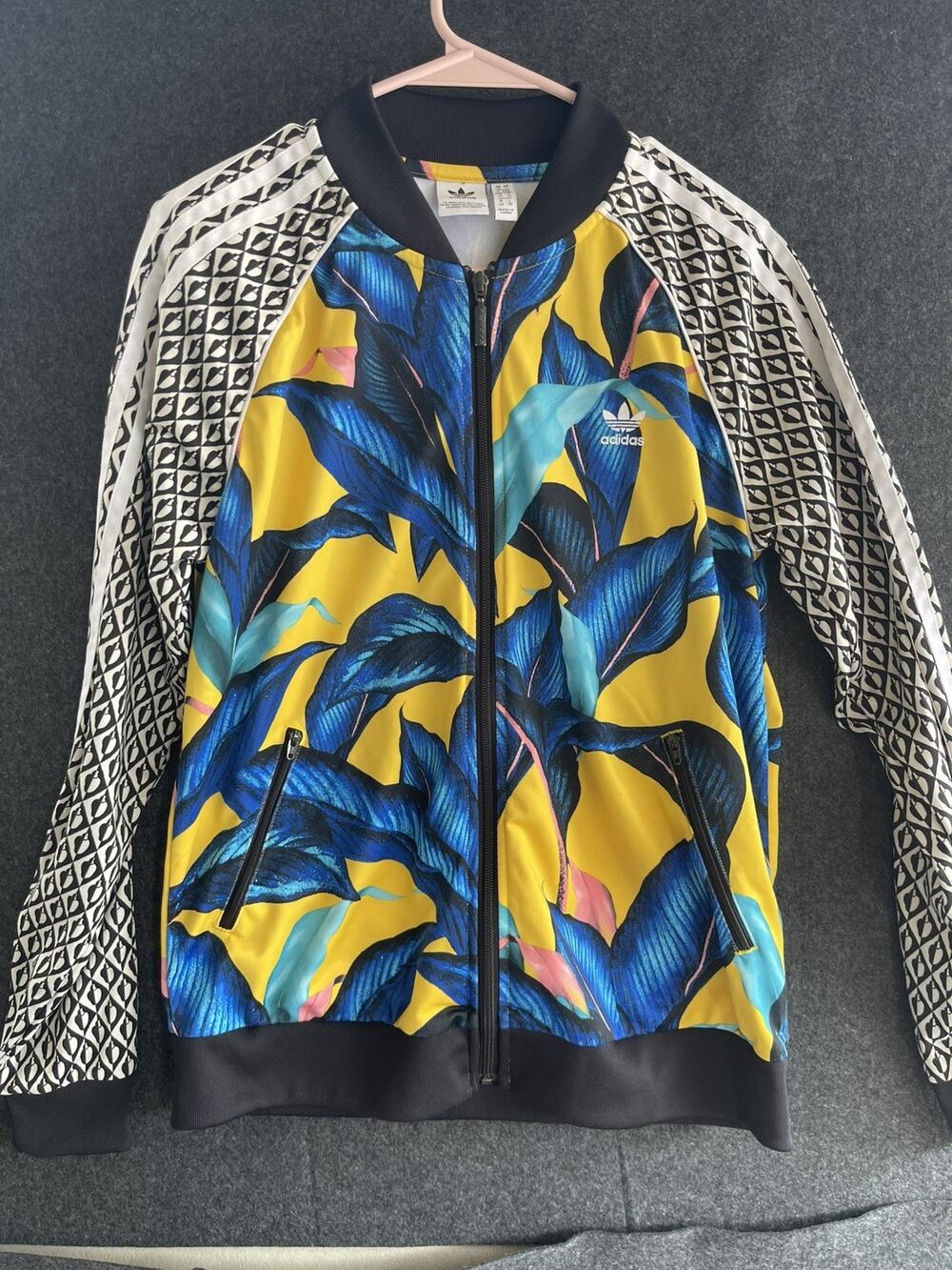 Pre Owned Adidas Originals x Farm Rio Passinho Track Jacket Tropical Women Sz L